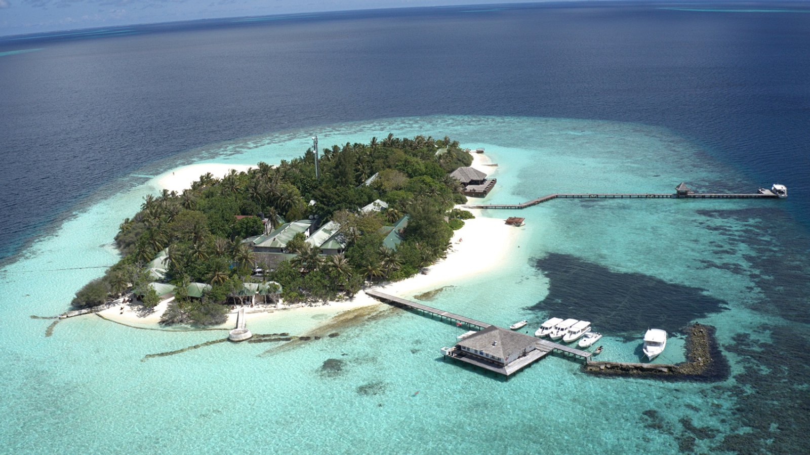 Eriyadu island resort